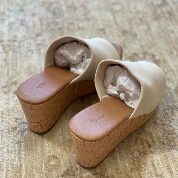 NWOB - Sonoma Lifestyle Cork Platform Slide Wedges in Beige, Size 6. - Picture 4 of 15